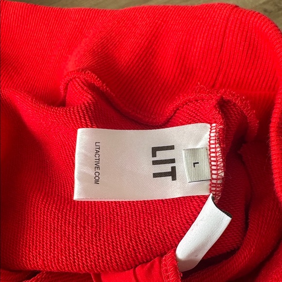 Lit Active Whisper Oversized Turtleneck Sweatshirt With Pockets Red Size L - Picture 5 of 5